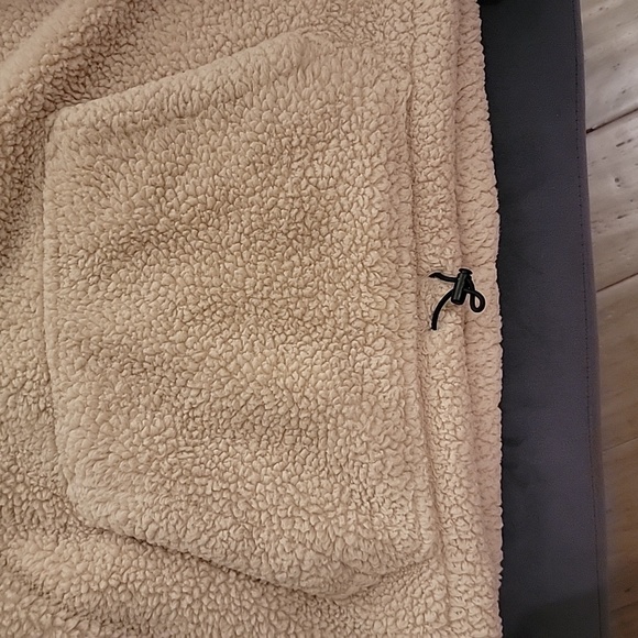 Victoria Secret pink fleece xs - Picture 4 of 8